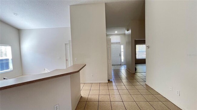 Building Photo - 1140 Cedarwood Way