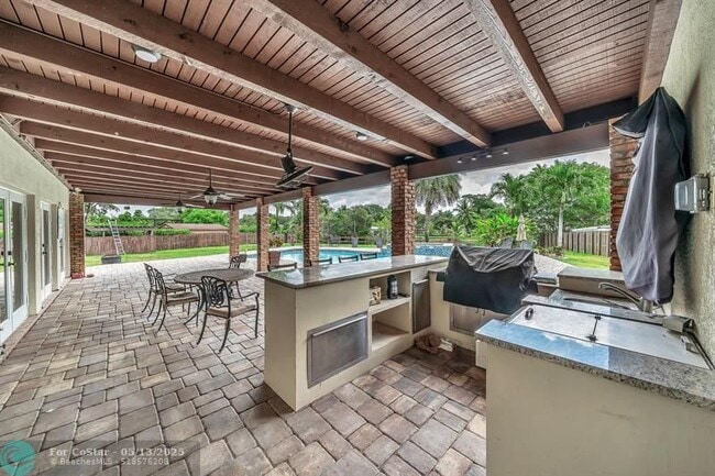 Building Photo - 4920 SW 170th Ave