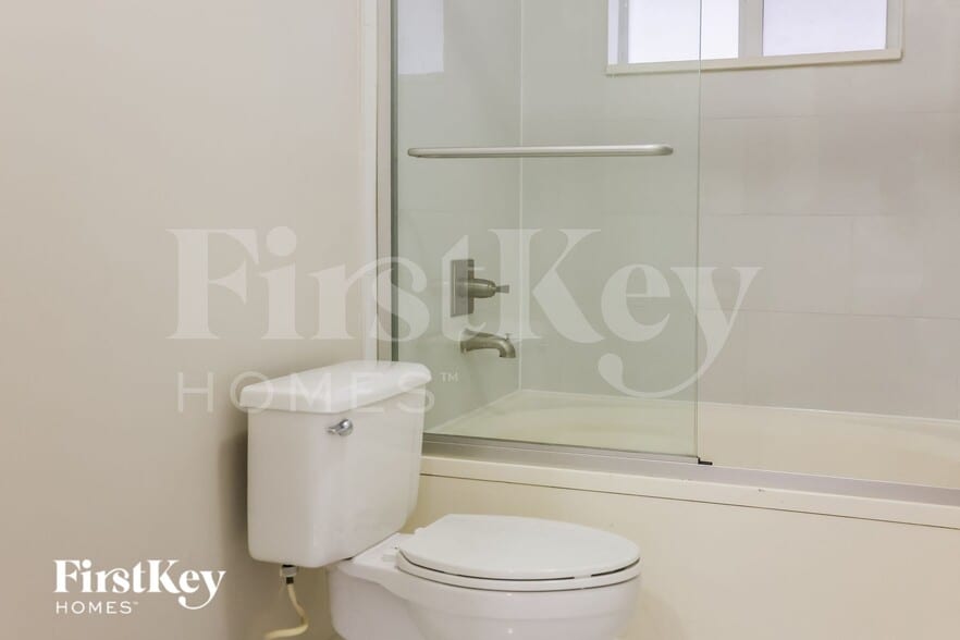 Building Photo - 6914 W 24th Ln