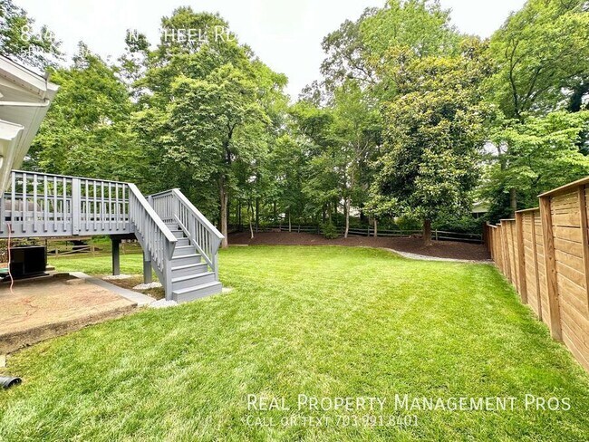 Building Photo - 8348 Wagon Wheel Rd