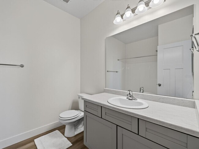 Building Photo - 1386 N 3830 W