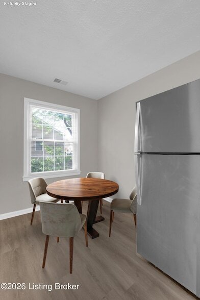 Building Photo - 1927 S 28th St