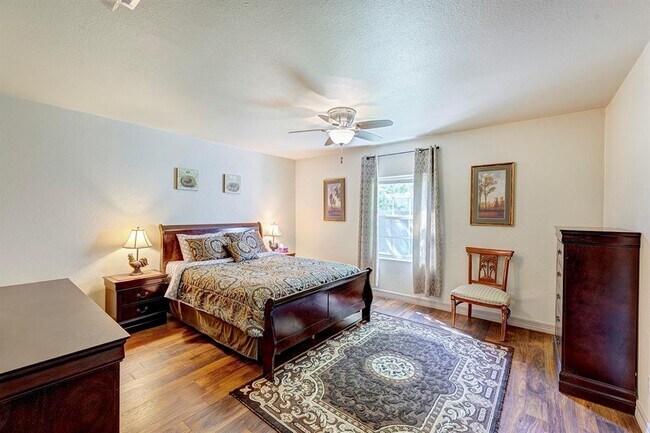Building Photo - 4109 Lymbar Dr