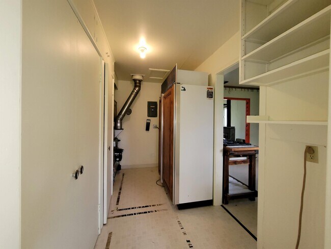 Building Photo - 980 Wenzel Ln