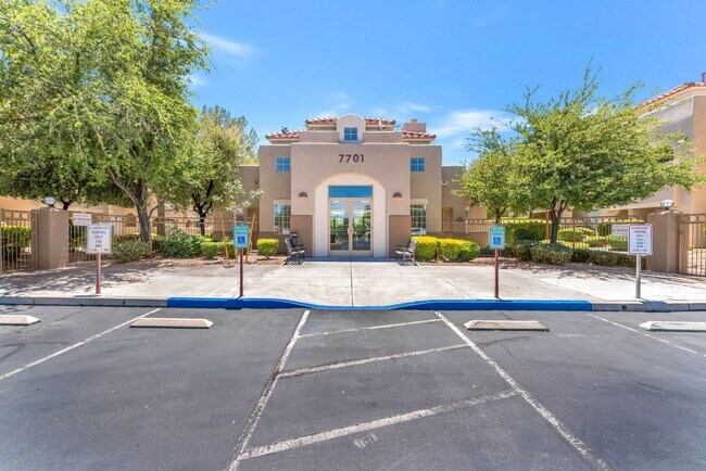 Building Photo - 1901 Rio Canyon Ct