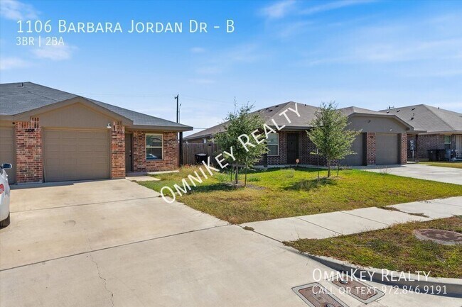 Building Photo - 1106 Barbara Jordan St