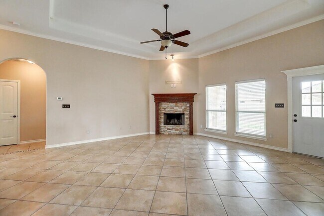 Building Photo - 2614 Wool Dr