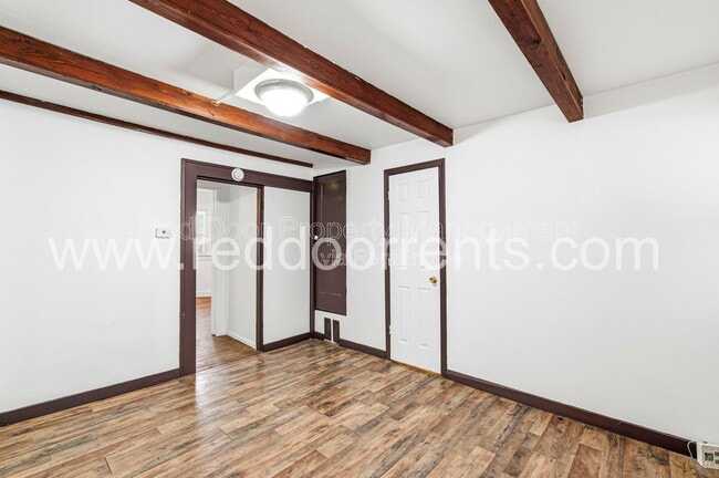 Building Photo - 408 N Oakland Ave