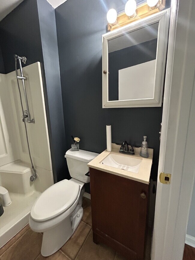 Building Photo - Price Reduced! Private 3-Acre Retreat for Rent! Beautifully Renovated 2BR Home with Spacious Land...