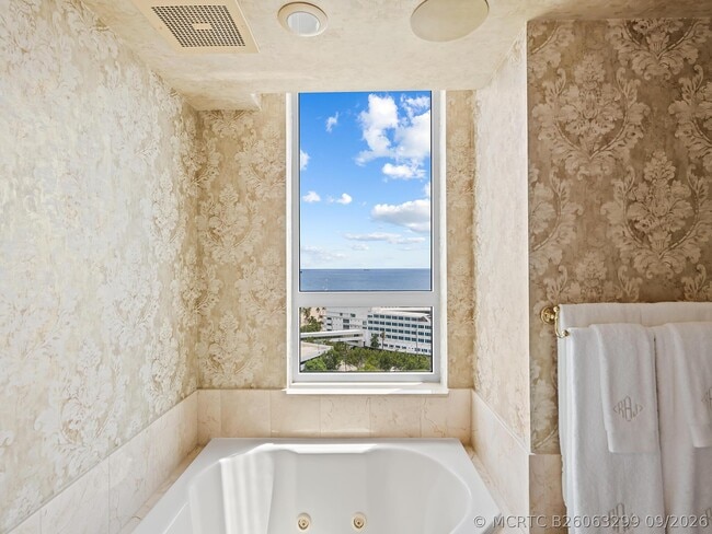 Building Photo - 3055 Harbor Dr
