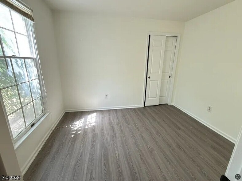Building Photo - 149 Mockingbird Ct
