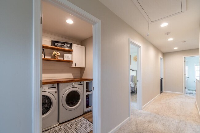 Building Photo - 510 Kittiwake Ln