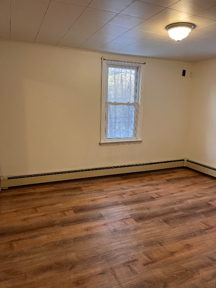 Building Photo - 120 Wooddale Rd