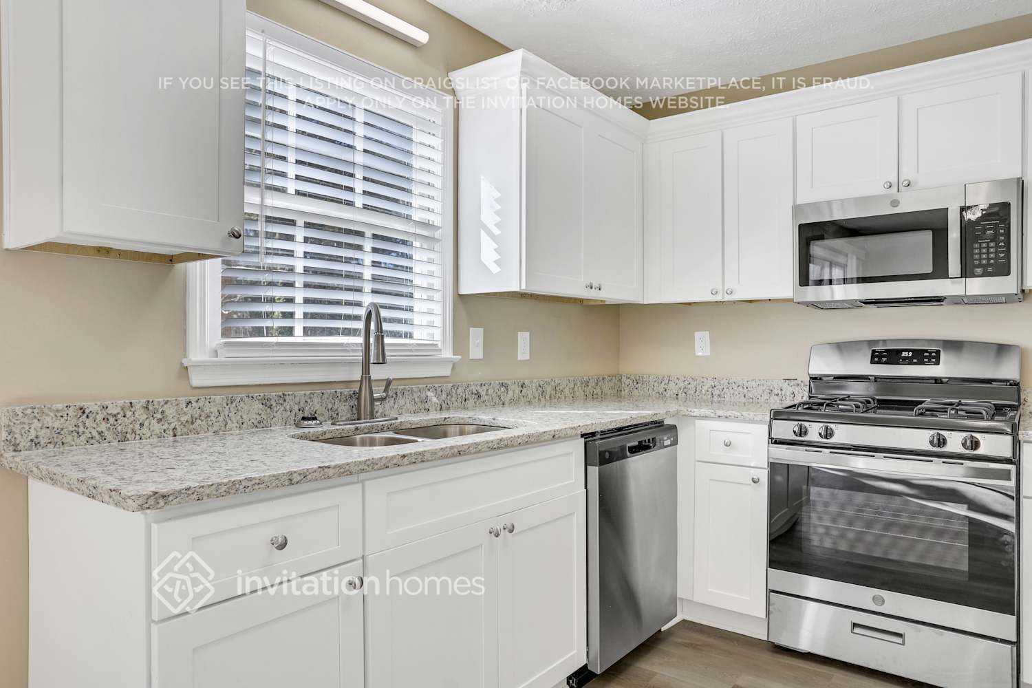 Building Photo - 2991 Brooks Dr