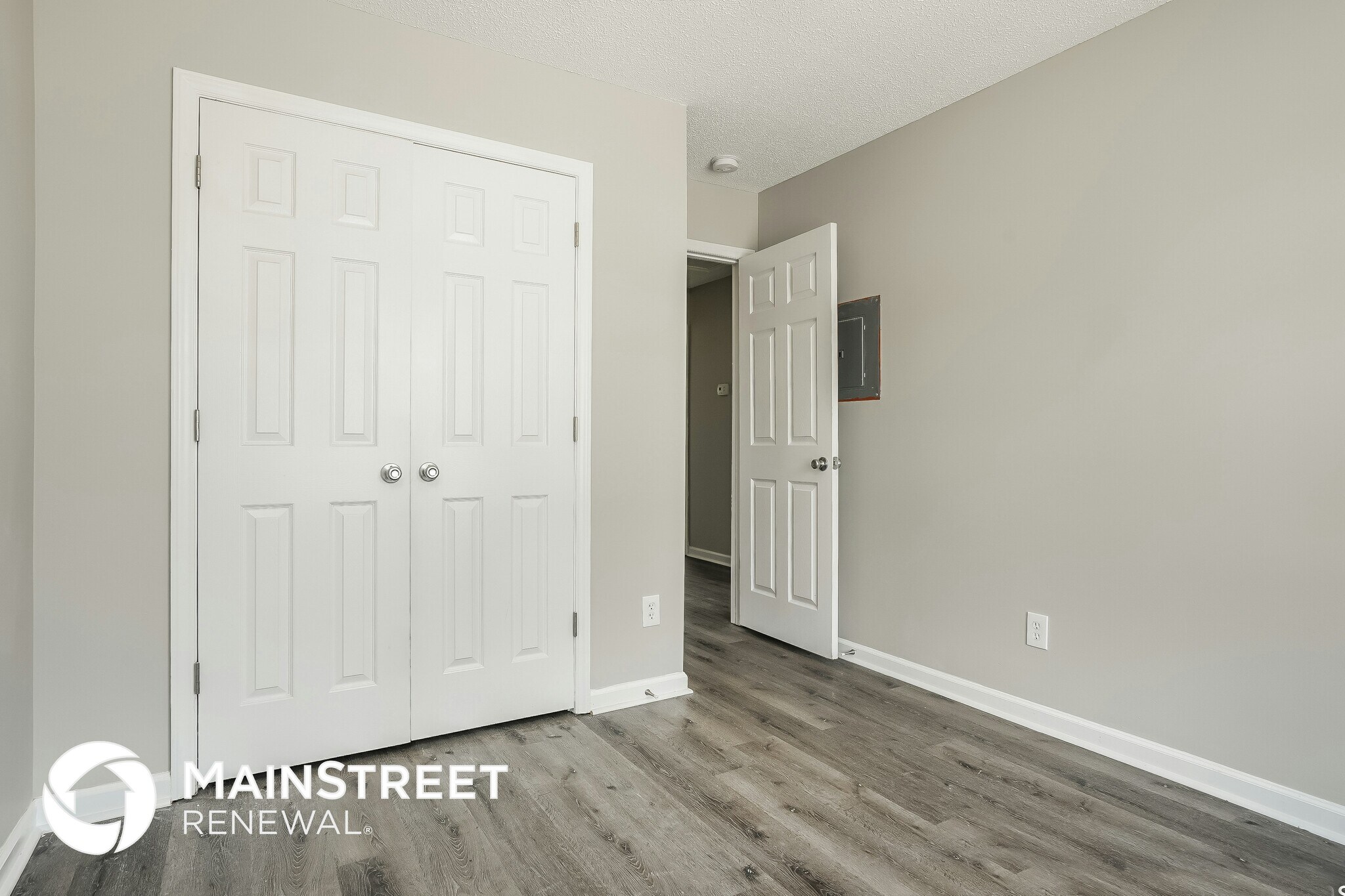 Building Photo - 5165 Julip Dr