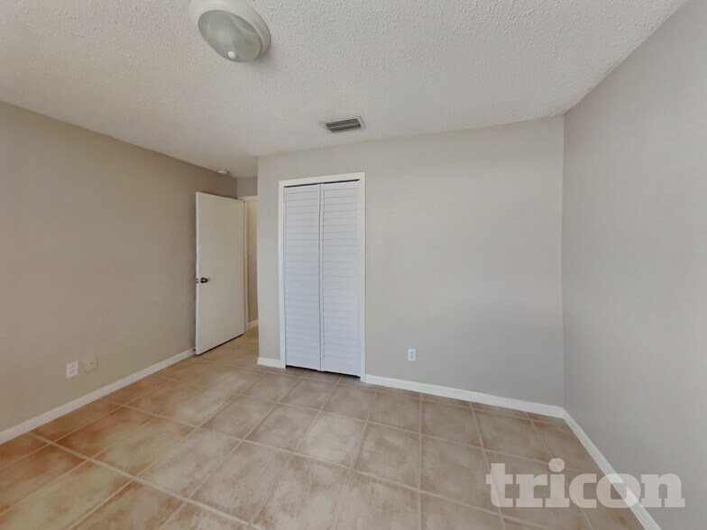 Building Photo - 13228 Pike Lake Dr