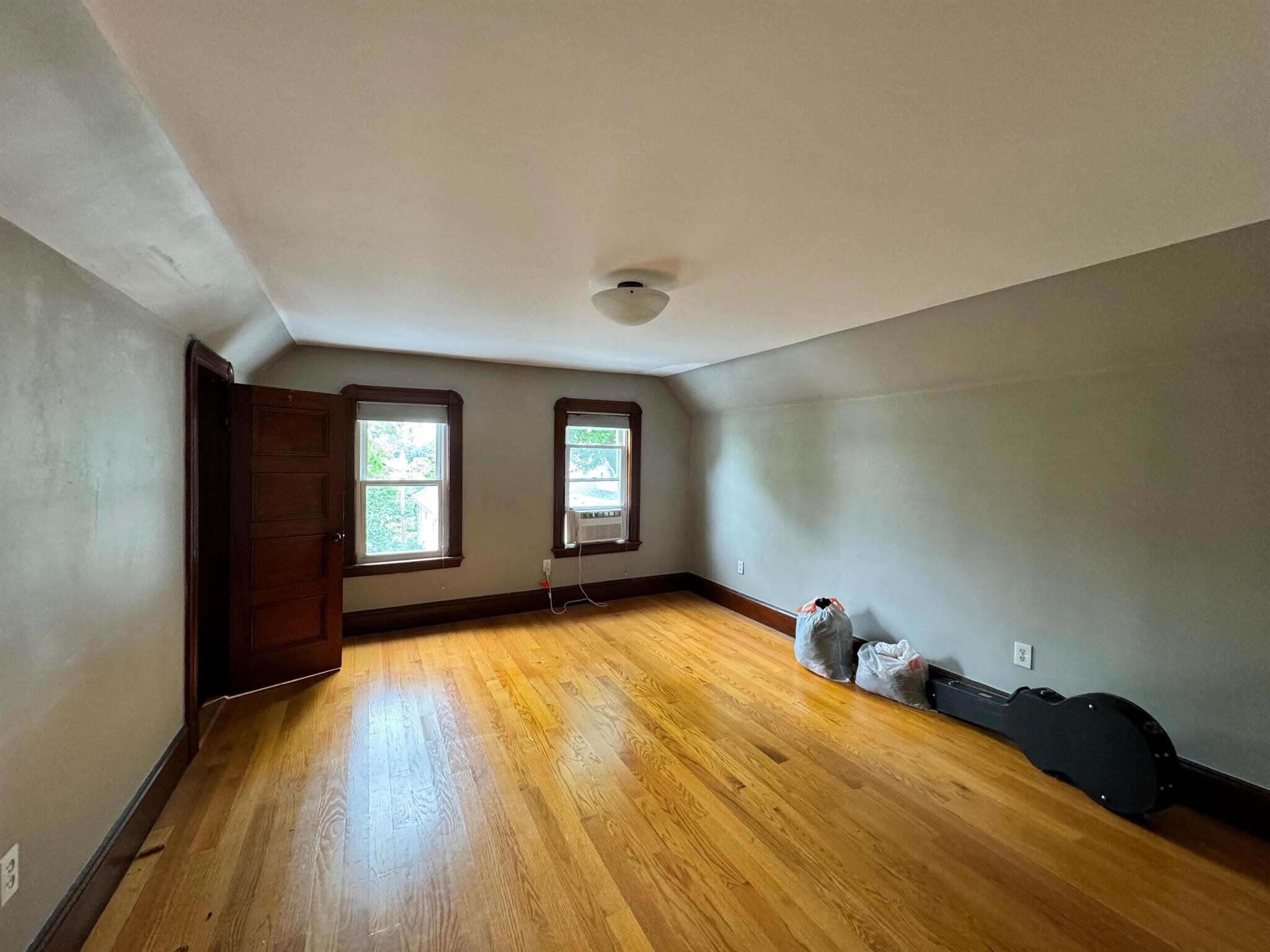 Building Photo - 29 Fairmount Ave