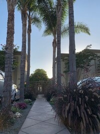 Building Photo - Upgraded, 1 Bedroom, 1 Bath in North Park!