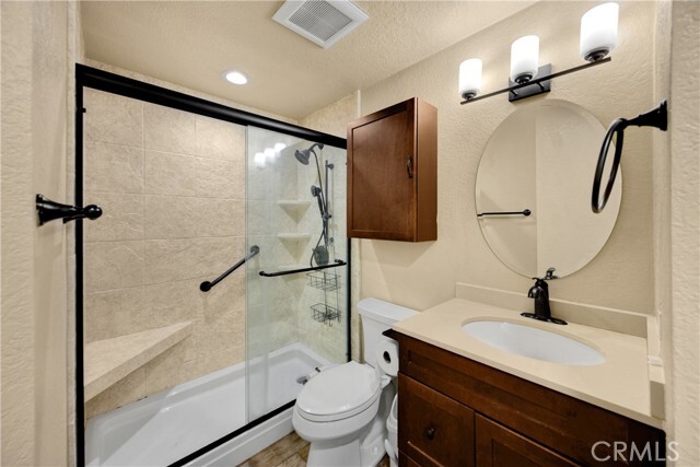 Building Photo - 22709 Lakeway Dr