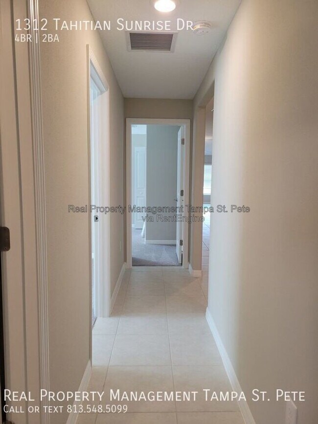 Building Photo - 1312 Tahitian Sunrise Dr