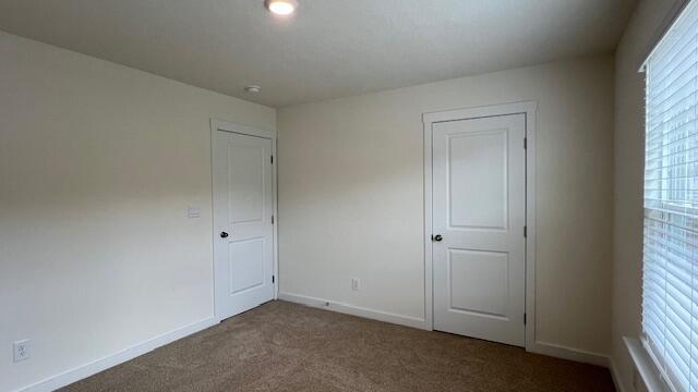 Building Photo - 4170 Lone Oak Cir