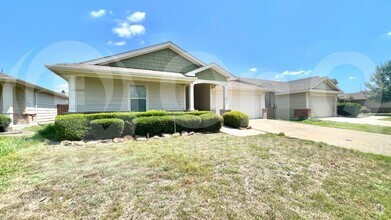 Building Photo - 9952 George Washington Dr