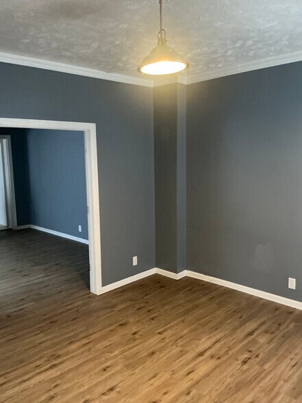 Building Photo - 1522 N E St