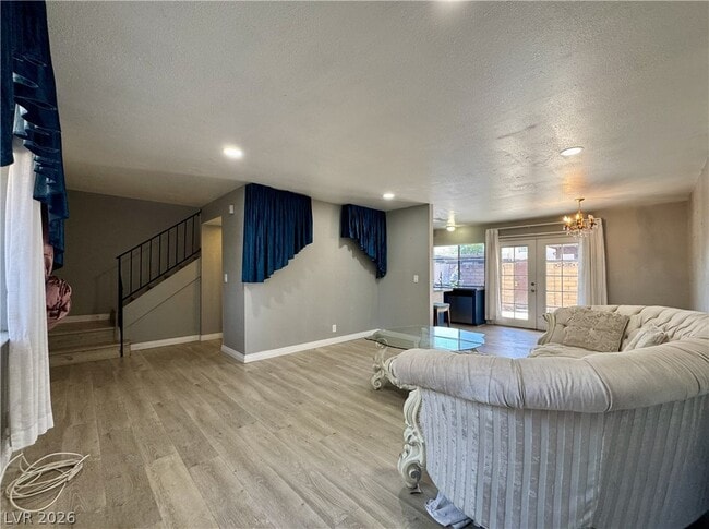 Building Photo - 6224 Meadow Haven Ln