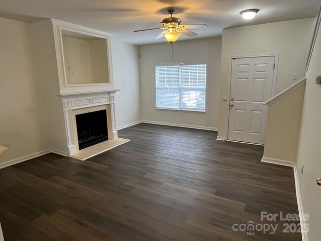 Building Photo - 8603 Wandering Creek Way