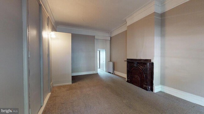 Building Photo - 112 Garden St