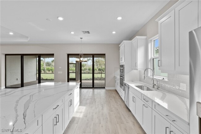 Building Photo - 15492 Rio Ponace Ct