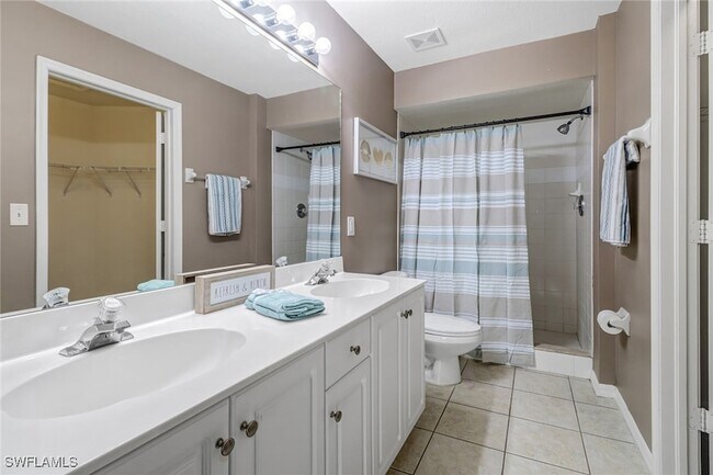 Building Photo - 26705 Little John Ct