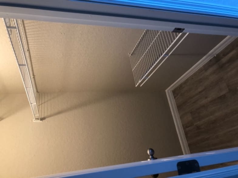 Building Photo - 9271 N Peachtree Way