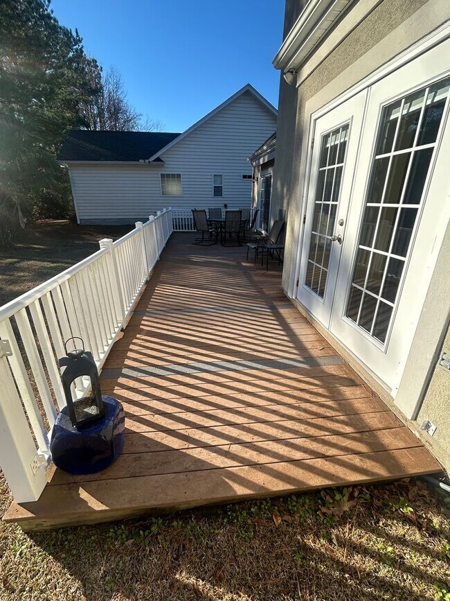 Building Photo - 4 BR, 2 BA unit in Wild Wing - Coming Soon!