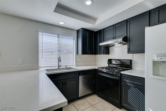 Building Photo - 6391 Chisos Dr