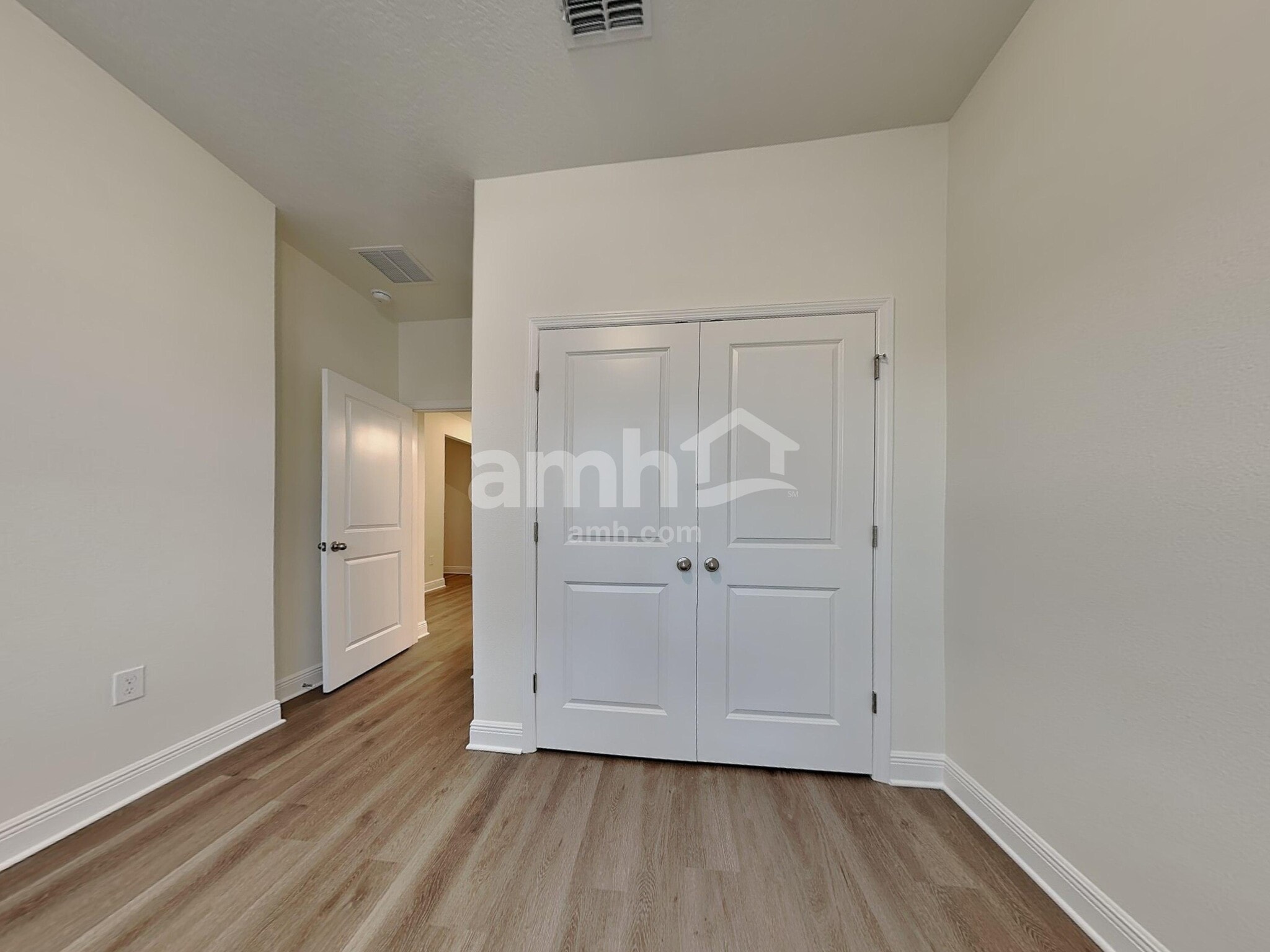 Building Photo - 1274 Heavenly Dr