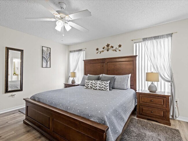 Building Photo - 113 Pompano Beach Dr