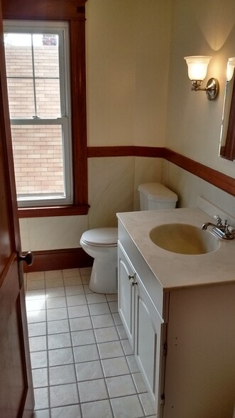 Building Photo - 53 Keswick Rd