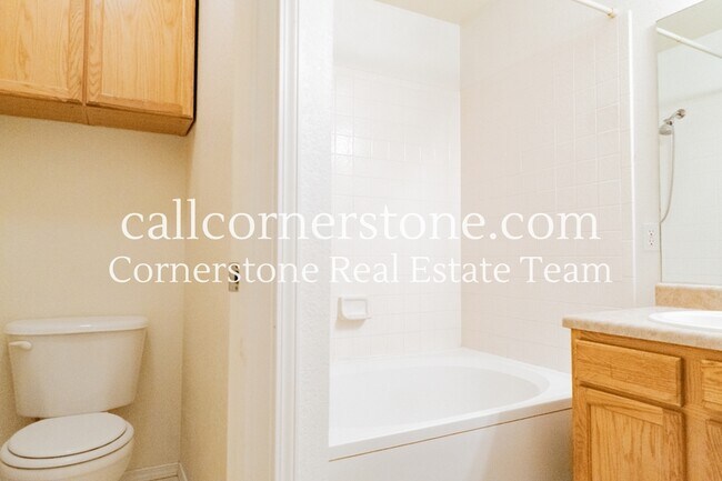 Building Photo - 7511 Barn Owl Dr
