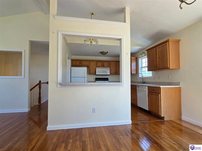 Building Photo - 140 Byerly Blvd