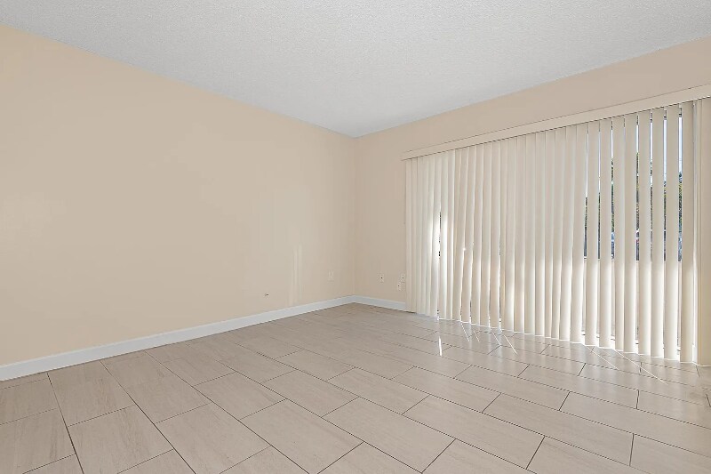 Building Photo - 7765 SW 86th St