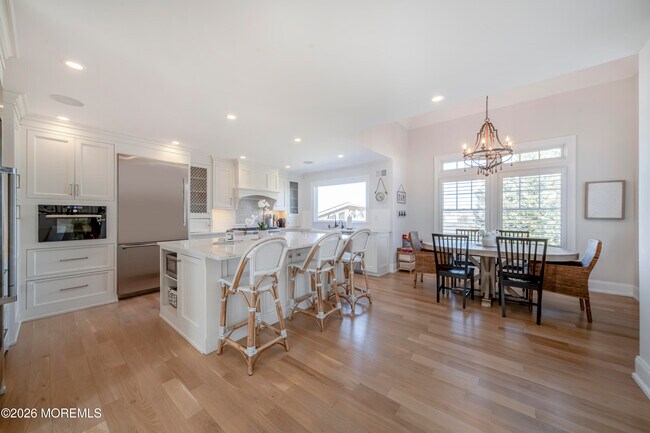 Building Photo - 3 Elizabeth Pl