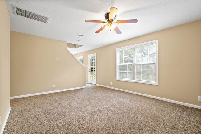 Building Photo - 545 Patriot Park Ct