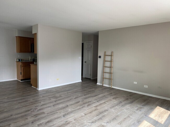 Building Photo - 2743 Wayfaring Ln
