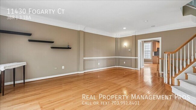 Building Photo - 11430 Fogarty Ct