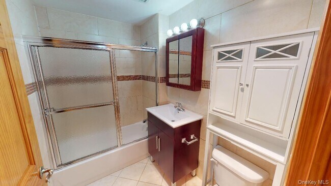 Building Photo - 84-14 143rd St