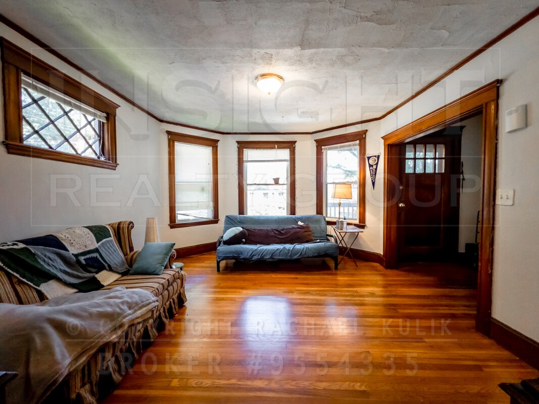 Building Photo - 26 Saint Rose St