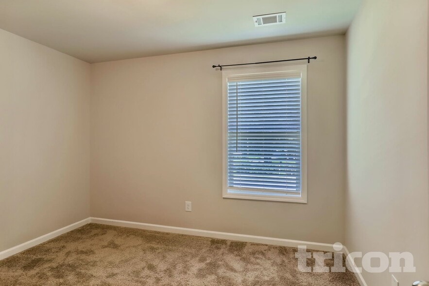 Building Photo - 4431 Fulson Dr