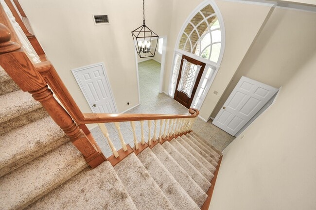 Building Photo - 10503 Great Plains Ln
