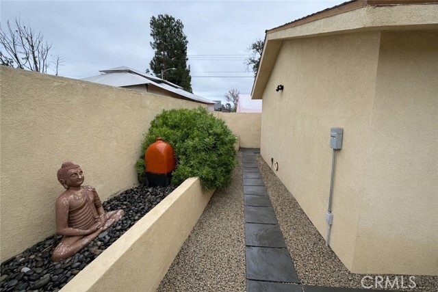 Building Photo - 7817 Nagle Ave